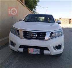 نیسان نەڤارا